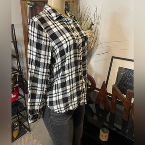 🖤Alexander Jordan L Rayon Top